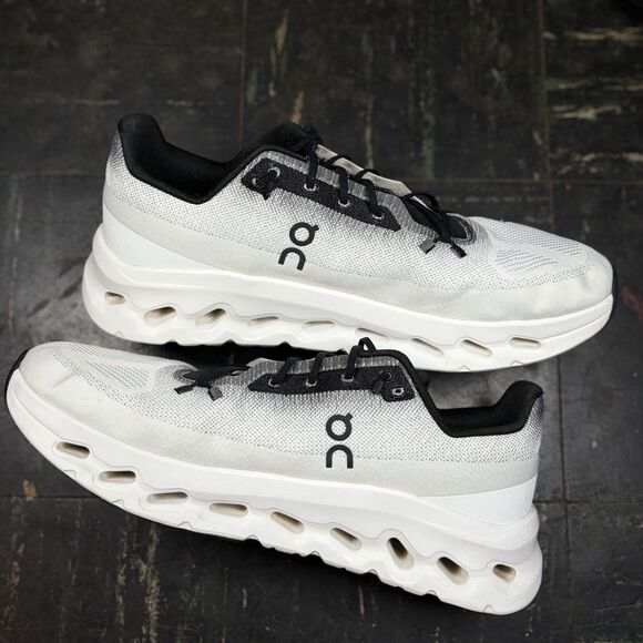 On Cloud Cloudtilt Running Shoes Mens US 13 Black Gray White Lightweight - Picture 2 of 6